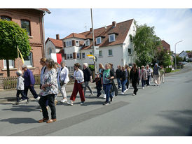 Bittprozession an Pfingstmontag (Foto: Karl-Franz Thiede)